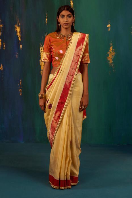 A beautiful fusion handwoven Paithani saree in yellow colour